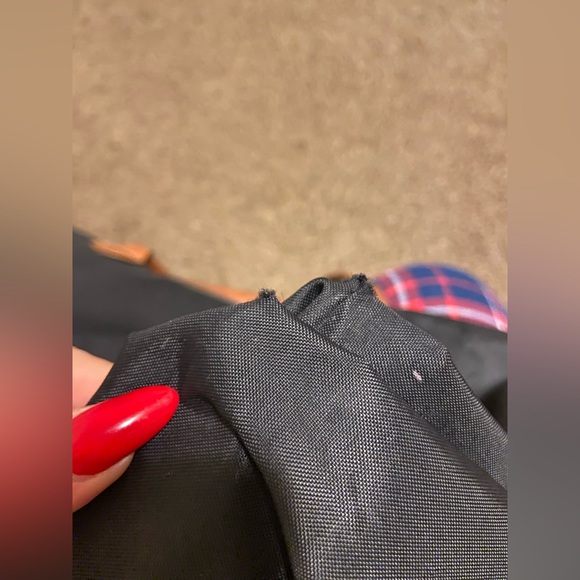 Large Longchamp La Pliage Tote - Picture 5 of 8